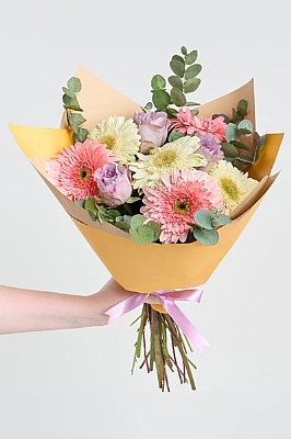 Renkli Gller Ve Gerberalar